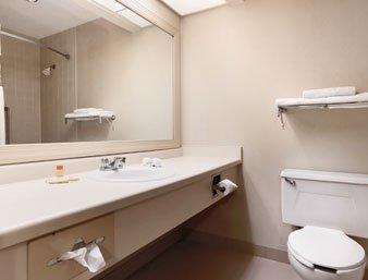 Days By Wyndham Fayetteville-south/i-95 Exit 49 3* Fayetteville
