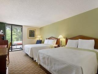 Hotel Days By Wyndham Fayetteville-south/i-95 Exit 49 Fayetteville