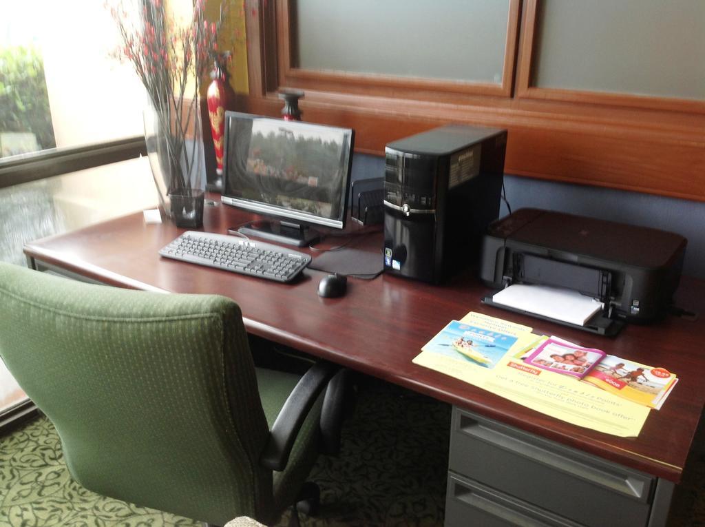 Hotel Days By Wyndham Fayetteville-south/i-95 Exit 49